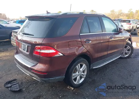 2013 Mercedes-Benz Ml 350 4Matic z USA, uszkodzony, nr VIN 4JGDA5HBXDA232487